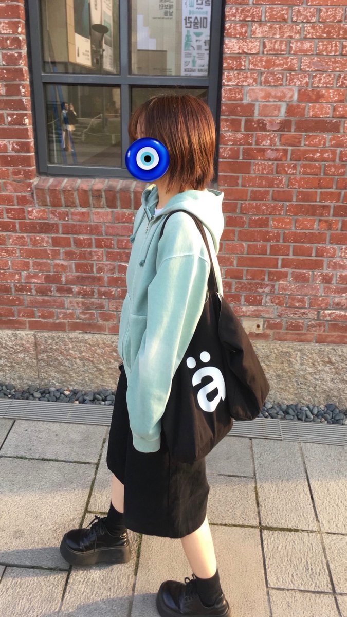 sooll_l's tweet photo. #일상계트친소 #일상계 https://t.co/aG4sGgNBhs