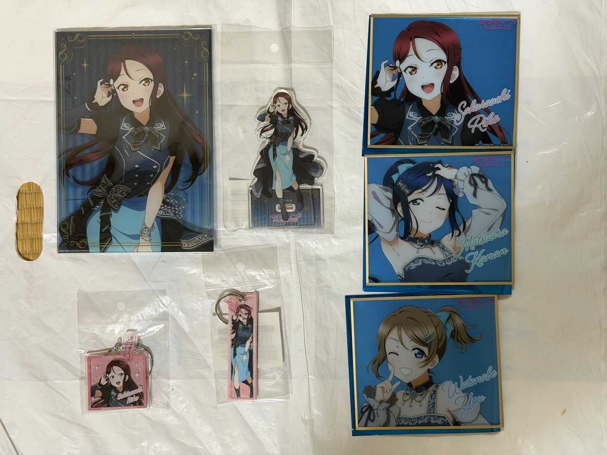 kanbee_qma's tweet photo. 沼津収穫。
ららぽーと関連。
特典ポスカはApple純正アクセサリー購入で確保。

特典は身内交換で済みました。
ありがとうございました。 https://t.co/RBZ0gETYrY