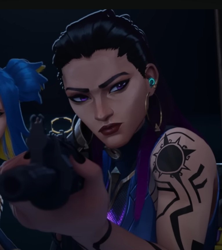 starlisas's tweet photo. i'll never get over reyna in the shattered cinematic...she is another level of HOT https://t.co/V72d6Cn9Ea