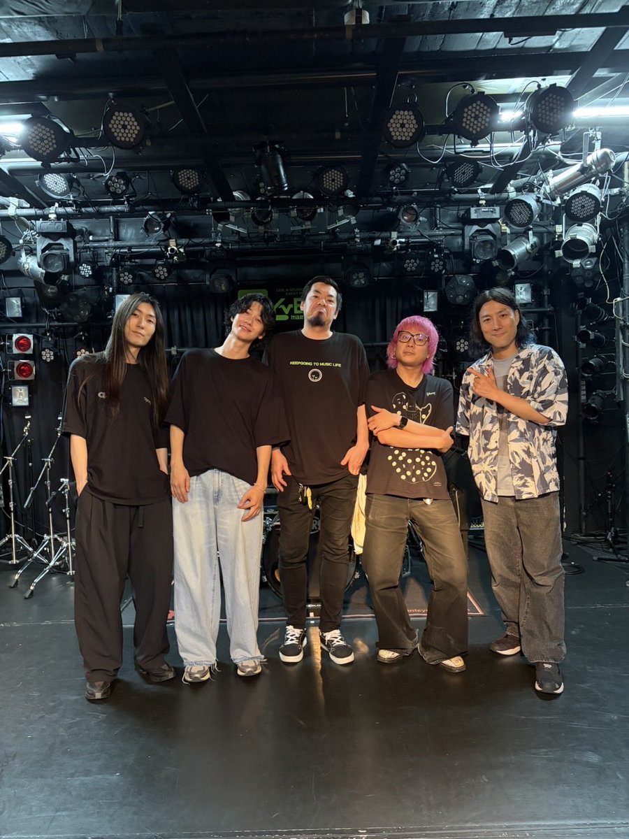 IvytFG's tweet photo. 𝙩𝙝𝙖𝙣𝙠 𝙮𝙤𝙪!!

7/12(sun.)前橋DYVER
『Ivy to Fraudulent Game pre.
DYVER 20th anniversary one man』

DYVER20周年おめでとうございます◎
ワンマンありがとうございました！

next →
7/17(fri.)CLUB UPSET
one man tour "eff"
🎫 https://t.co/hnDIZh12WX

📸 @tombr3a1_ 

#ItFG_eff https://t.co/l0forhd5b6