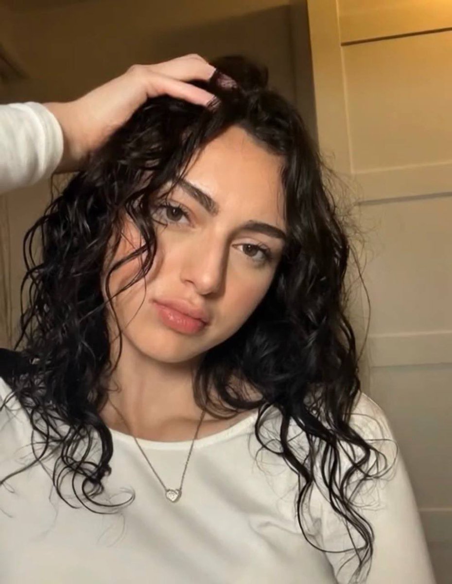 Inaurzlut's tweet photo. Hey I have been a BBC slut my entire life and I want to make my coworker also one.
She said she wants some bbc tributes on herseld to see if she likes it.
So BBCs my DMs are open to tribute her:)
I will send her and she will give a review https://t.co/dVgy5PGNi4