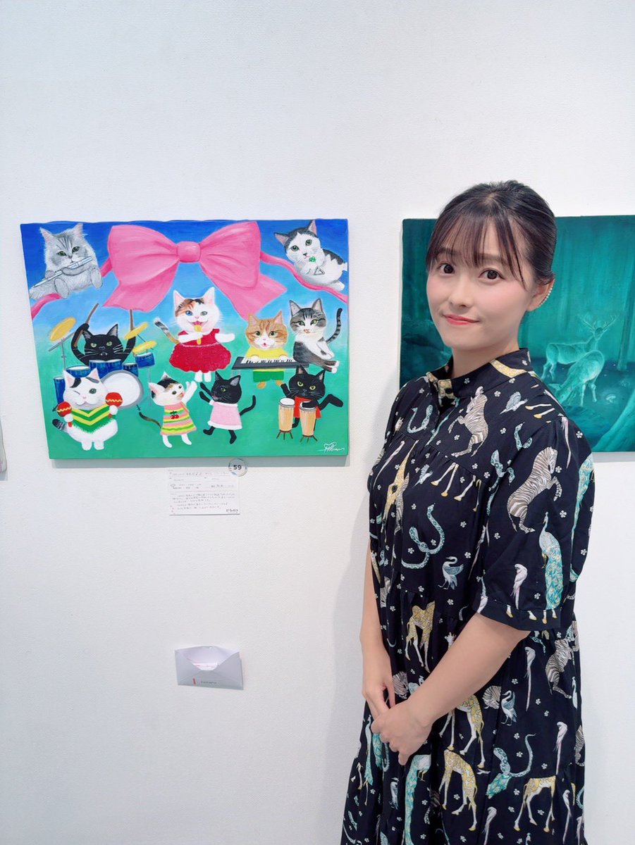 hotaru_0930's tweet photo. 【企画展】『どうぶつコレクション展』最終日でした！！
足を運んでくださった皆様ありがとうございました🐱🐾
お手紙も嬉しかったです✨

ミニキャンバスはSNSからのお申し込み分と会場販売でちょうど完売となりました👏
お迎えしてくださった皆さん
ありがとうございました😊💕
いよいよこの絵は、お母さんにプレゼントします🎁
実家の玄関に飾られる予定だよ🎶