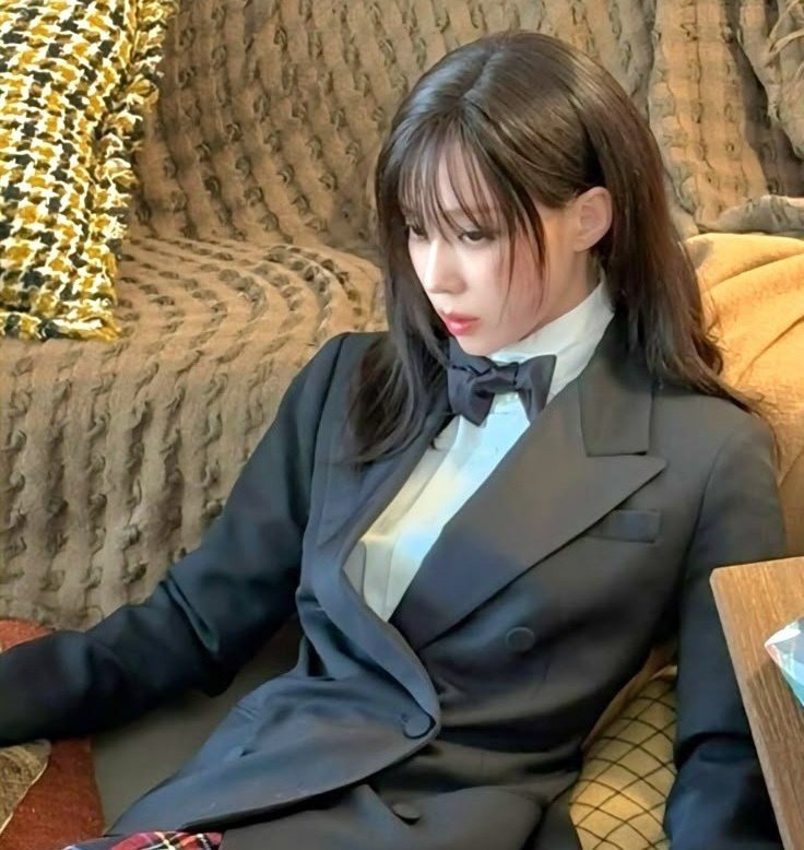 minsickface tweet picture