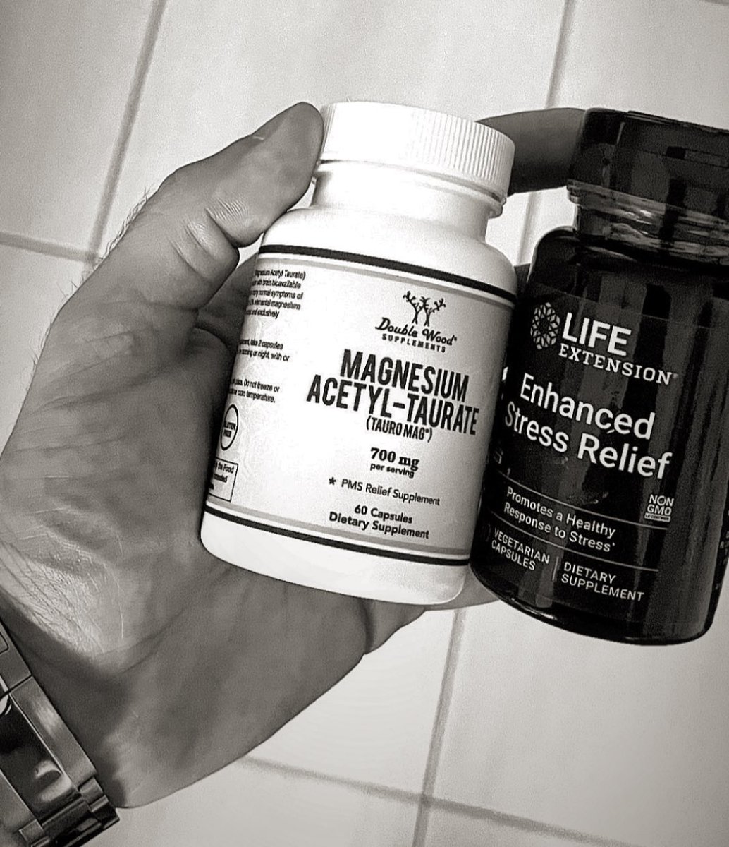 Helios_Movement's tweet photo. I’ve studied every supplement you can think of and tested quite a few.

So here’s the best thread on supplements on this platform right now.

We’ll discuss:
-Approaching supplements with the right mindset in order to not get scammed or create new health issues.
-Supplements that are a good idea to avoid for the most part.
-Something everyone neglects but it can be more effective than a lot of supplements.
-A breakdown of the most common supplements discussed
-Choosing a supplement based on certain genetic factors (slow/fast COMT, MTHFR, MAO-A/B, Lp(a) etc)
and more.

Thread 🧵