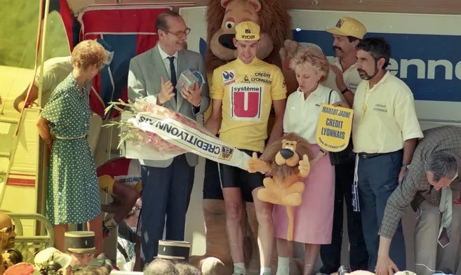 Robert_Chipote's tweet photo. Les Chirac, le Tour et la Corrèze.
(Chaumeil, le 11 juillet 1987)
#TDF2026 #LesRP
#TDF1987 #AntenneVieux https://t.co/SU3zvQ9nKe