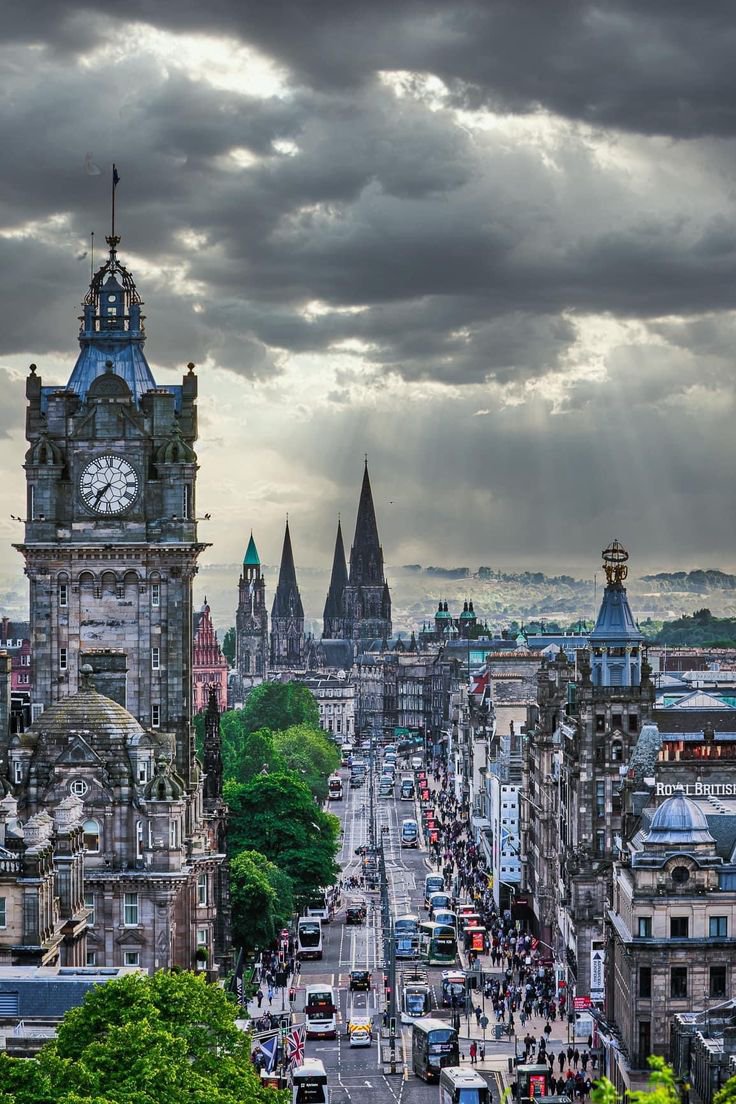 _travel__vibes's tweet photo. Edinburg, Scotland 🏴󠁧󠁢󠁳󠁣󠁴󠁿 https://t.co/ndjfAzeza0