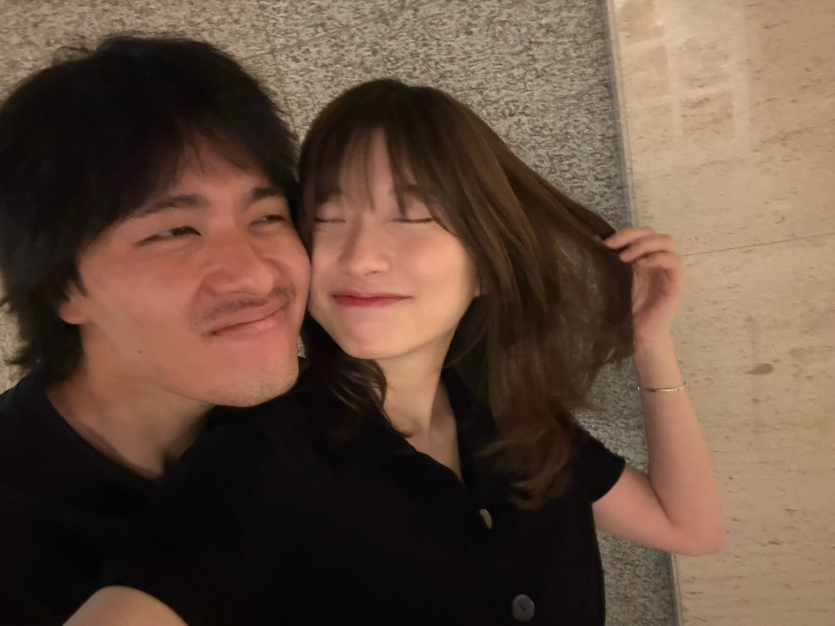 h_tatsuya522's tweet photo. 髪切ってイメチェンした妻がかわいすぎて
毎日告白してます。 https://t.co/kDREsAPwdK