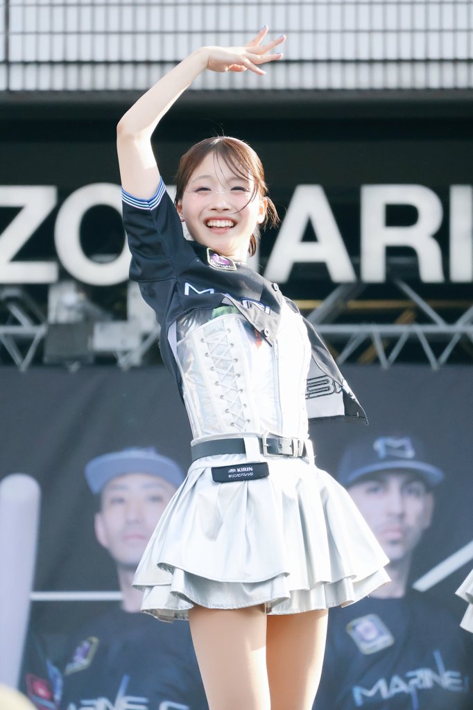 clm_lc47's tweet photo. 2026.7.11 BSW特設ステージ
HARUHI

カッコいいから可愛いまで、いろんな表情を見せてくれるTHEアイドル https://t.co/SzjFA7cwyO