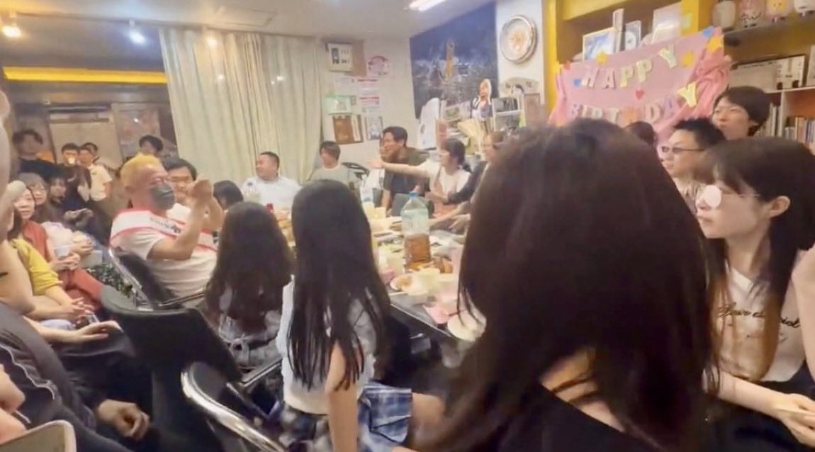 KICHO_FESTIVAL's tweet photo. 昨日は当実行委員会会長兼総合プロデューサーを務める、佐藤のお誕生日会でした🎉

いつも本当に様々な経験をさせていただきありがとうございます！

これからも健康に気をつけながら、岐阜のために突っ走ってください❗️💨 https://t.co/kOXAetdqvu
