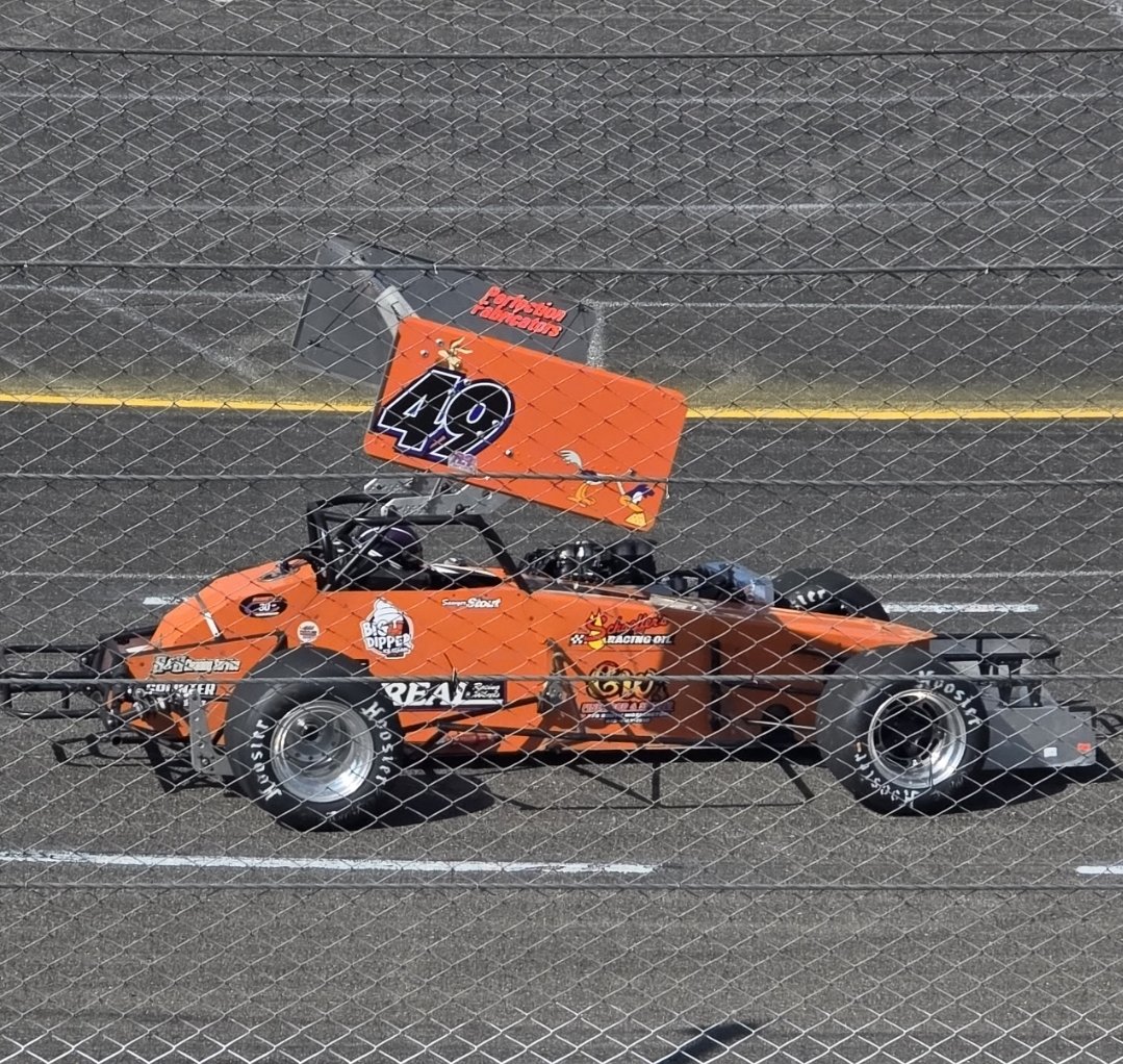 AllThingsSuperm's tweet photo. 7/12/26 @AllThingsSuperm picture of the day. Sawyer Stout #49 @ISMAsupers at @SpeedwayLES 
7/11/26 https://t.co/3kxPccut5M
