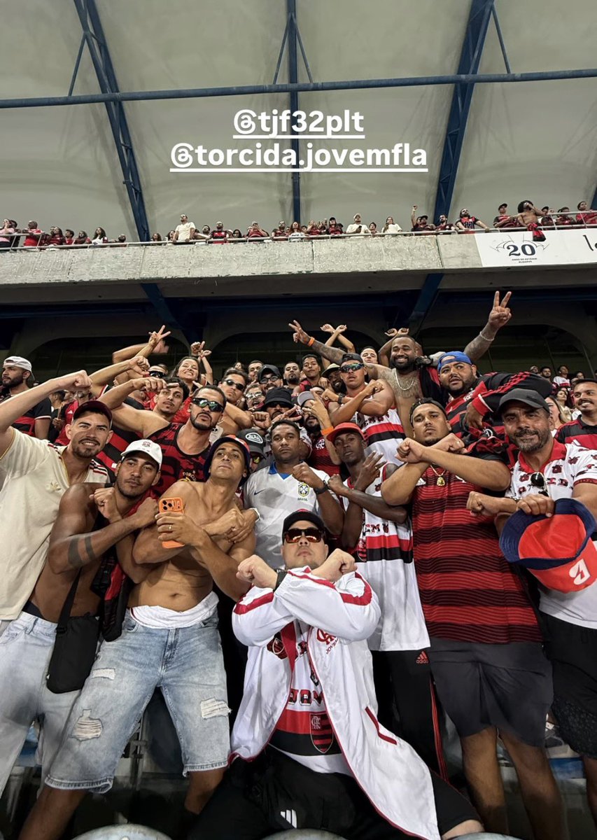adm_orgcrf's tweet photo. ⚠️ O 32º PELOTÃO PORTUGAL MOSTROU AOS PORTUGUESES COMO SE FAZ UMA FESTA 🇵🇹🔴🌟⚫️ https://t.co/oHSTNXavBy