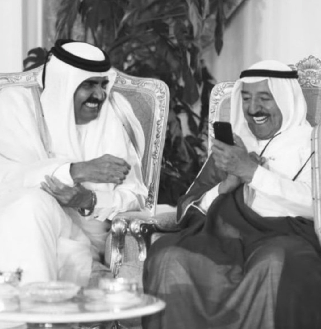 nawafalhamly's tweet photo. الامير الراحل الشيخ صباح الاحمد الصباح والراحل الشيخ حمد بن خليفة  ال ثاني https://t.co/v53xll4ydG