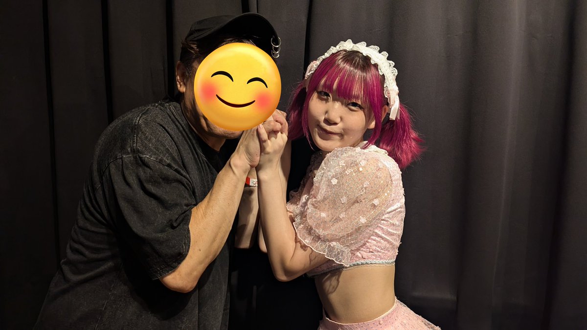 9zWlAfKqQI59783's tweet photo. #TheHARE
あ〜楽しかった3日間🩷
HAREのライブが楽しかった〜。
皆さん今日はゆっくり休んでね!
家に着くまでが遠征なので、気おつけて札幌に戻るのよ〜。私は明日からまたHAREロス モードはいるだろな〜(泣)まうちゃんまたね😢😢😣😖 https://t.co/DPNmpiVADe
