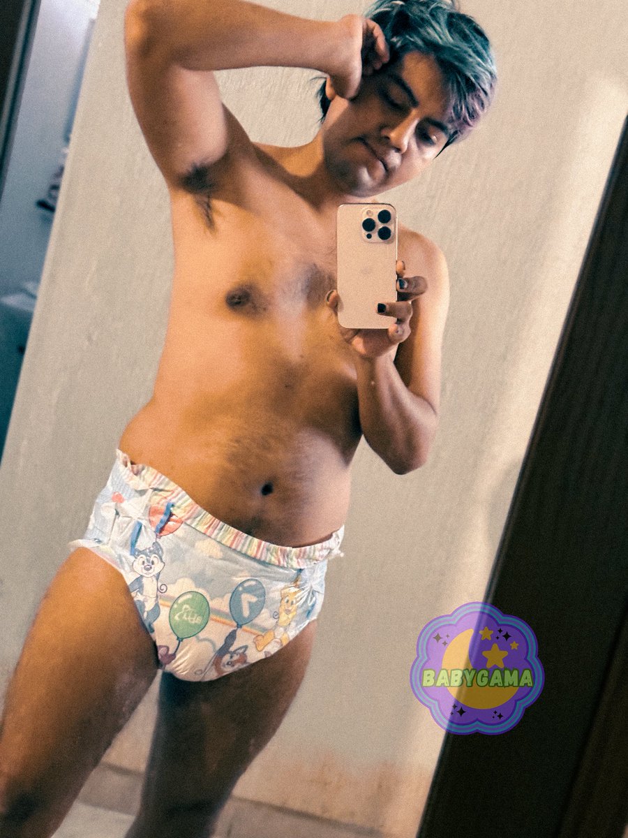 LittleBabyGama's tweet photo. Listo para ir al trabajo!!! 
Baby Boss 🍼🚼🫣
#abdl #abdlinpublic #gayabdl #diaperlover #gaydiaperboy https://t.co/5QEYBSxvLQ