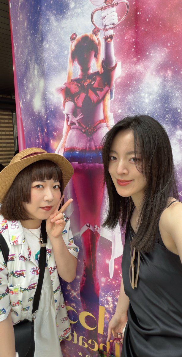 rosebanana99's tweet photo. 11:30の回はいつも私のわがままでウラヌスしてくれる未来さん召喚しました！
来てくれてありがとう😭
またウラネプしようね💕︎つかやろ👀

んでもって未来さんの荷物の少なさに私の荷物半分分けてあげたかった🤣 https://t.co/hJdStgdz9P