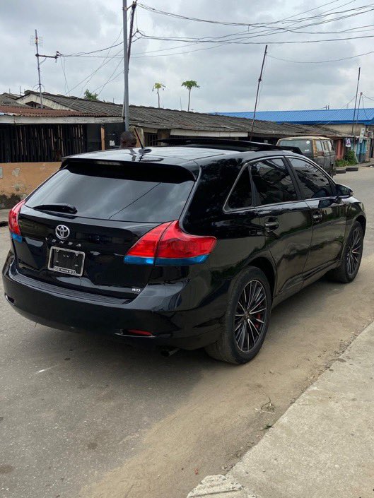 echidiimemotors's tweet photo. DISTRESS OFFER!

𝕏 The Exquisite 2010 TOYOTA VENZA V6 (Imported/Pre-Owned).
Acquisition Value: ₦9,399,999 Only.

A meticulously preserved masterpiece offering velutinous comfort, whisper-quiet performance, and enduring prestige. 

Secure ownership with just a 40% deposit and flexible 12-48 month financing.

Payments accepted via Naira, Dollar, USDT, or Bitcoin.

Curated by Echi 🪶