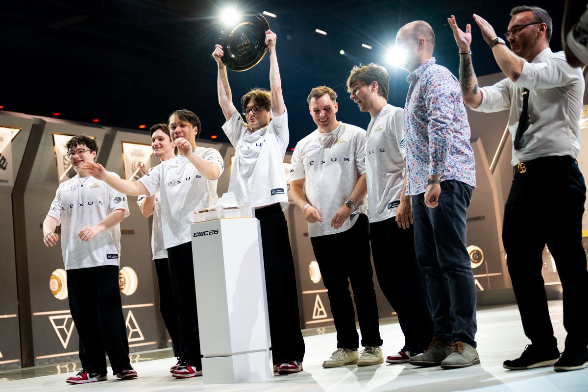 EWC_EN's tweet photo. A 1000 Club Championship Points and their name etched in the Esports World Cup history.

Congrats, @100Thieves! https://t.co/nZrp86OySE