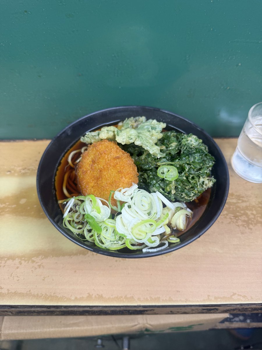 boondocks_shake's tweet photo. 破格の夕飯620円
涙出てくる位うまぃ慣れ親しんだ味ってこーゆーのだと思う https://t.co/1CtZ00Oy4H