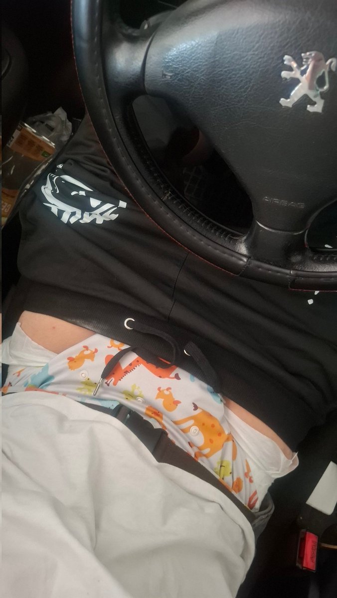AbdlForest's tweet photo. Extra soggy diaper UwU
#abdl #abdlboy #diaper #diaperboy #diap #diapboy #dl #dlboy #wetdiaper #soggy https://t.co/eH24gslaLL