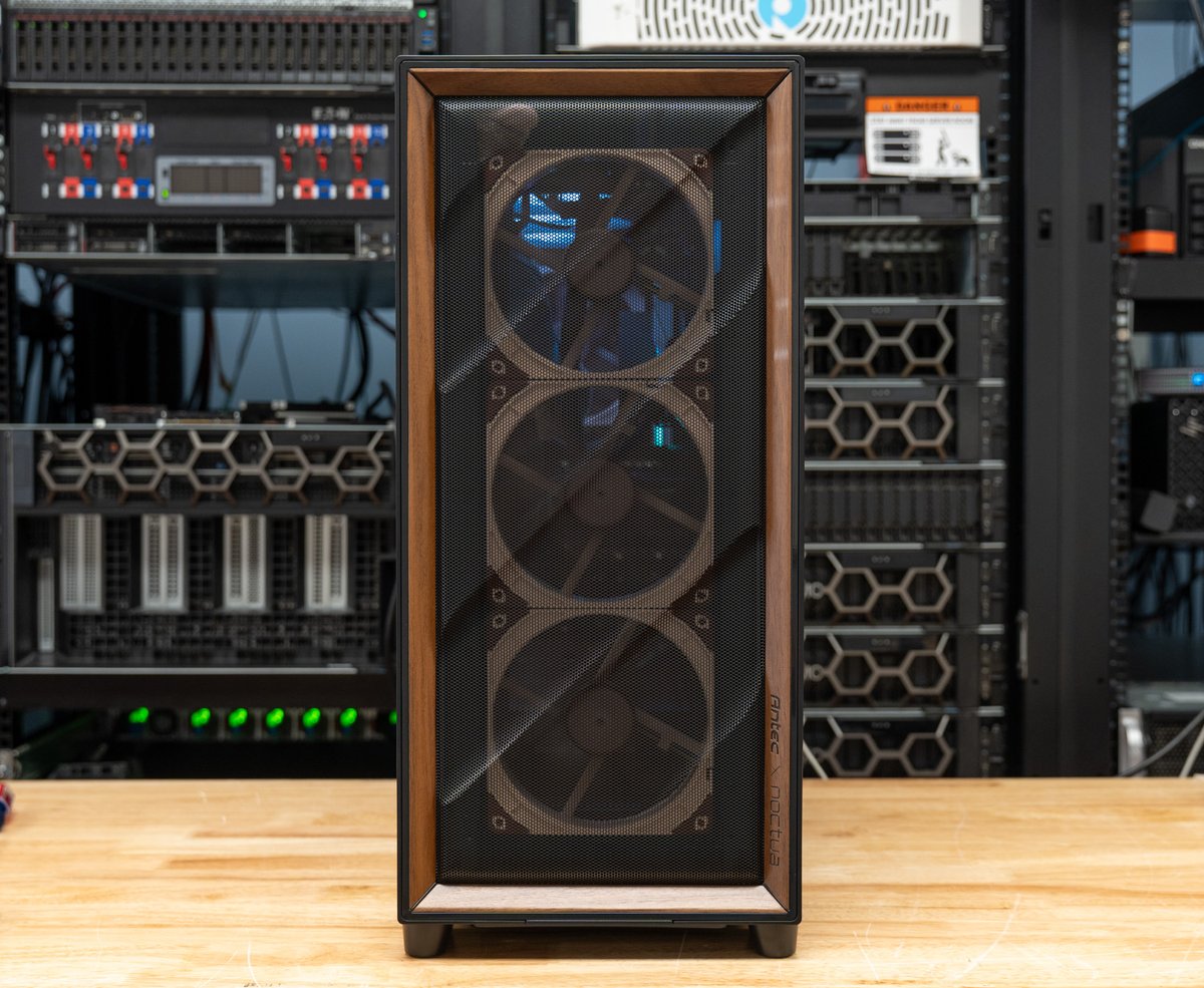 StorageReview.com tweet media