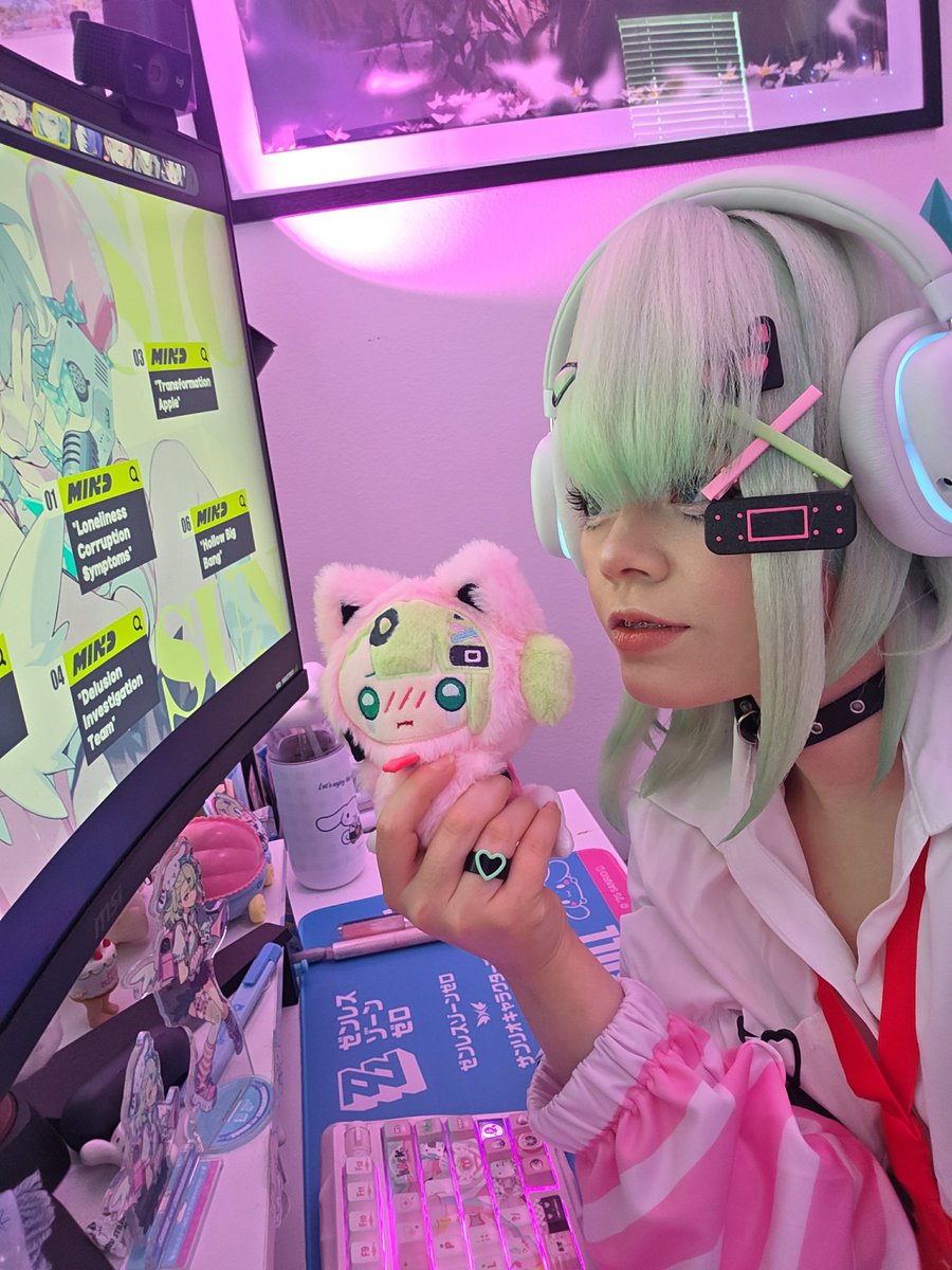 chinatswu's tweet photo. just here to show my collection of chinatsu that i started last year c:
  ꒰১꒰ ˶◜ᵕ◝ ꒱ྀི໒꒱

#zzztwt #zzz #sunna #chinatsuremiel #chinatsuzzz #collection https://t.co/HxNEdQ2OF8