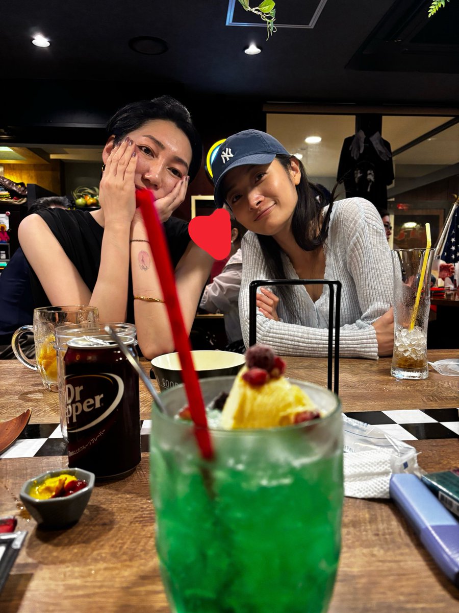 baramusi's tweet photo. 福岡にて #俺節ハンパじゃねえ 1週間を過ごしました💃🏾ご来場いただきありがとうございました！
愉しくて激しく疲労するのになぜか回を重ねるほどに胸が熱くなるこの不思議な力を持つ舞台に関われる幸せを噛み締めて
少し休息したら大阪に向かいます
#俺節ハンパねえ in Osakaもよろしくお願いします✨ https://t.co/MK5LkFzKs3