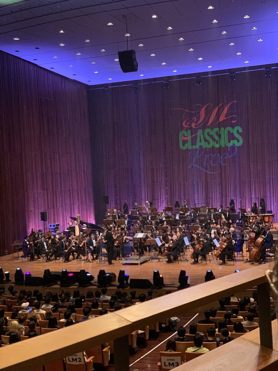 pykorn_Gift's tweet photo. ⭐️ เปิดประสบการณ์ออร์เคสตรา Orchestra ครั้งแรกว้าวมากตื่นตาตื่นใจ5555🥶 ที่ชอบส่วนตัวนะ FMR, Rising sun, Sherlock, ITNW ส่วน End of a day ชั้นยอมน้ำตาไหลเลย🥺น้องวานเพราะหูเคลือบทอง✨💗🎼 นักดนตรีทุกท่านเริ่ดมากคับเก่งจัง 👏🏻👏🏻👏🏻💐
#SMCLASSICS #SMClassicsLive #SMCLASSICS_LIVE_2026 https://t.co/ftaOysf08O