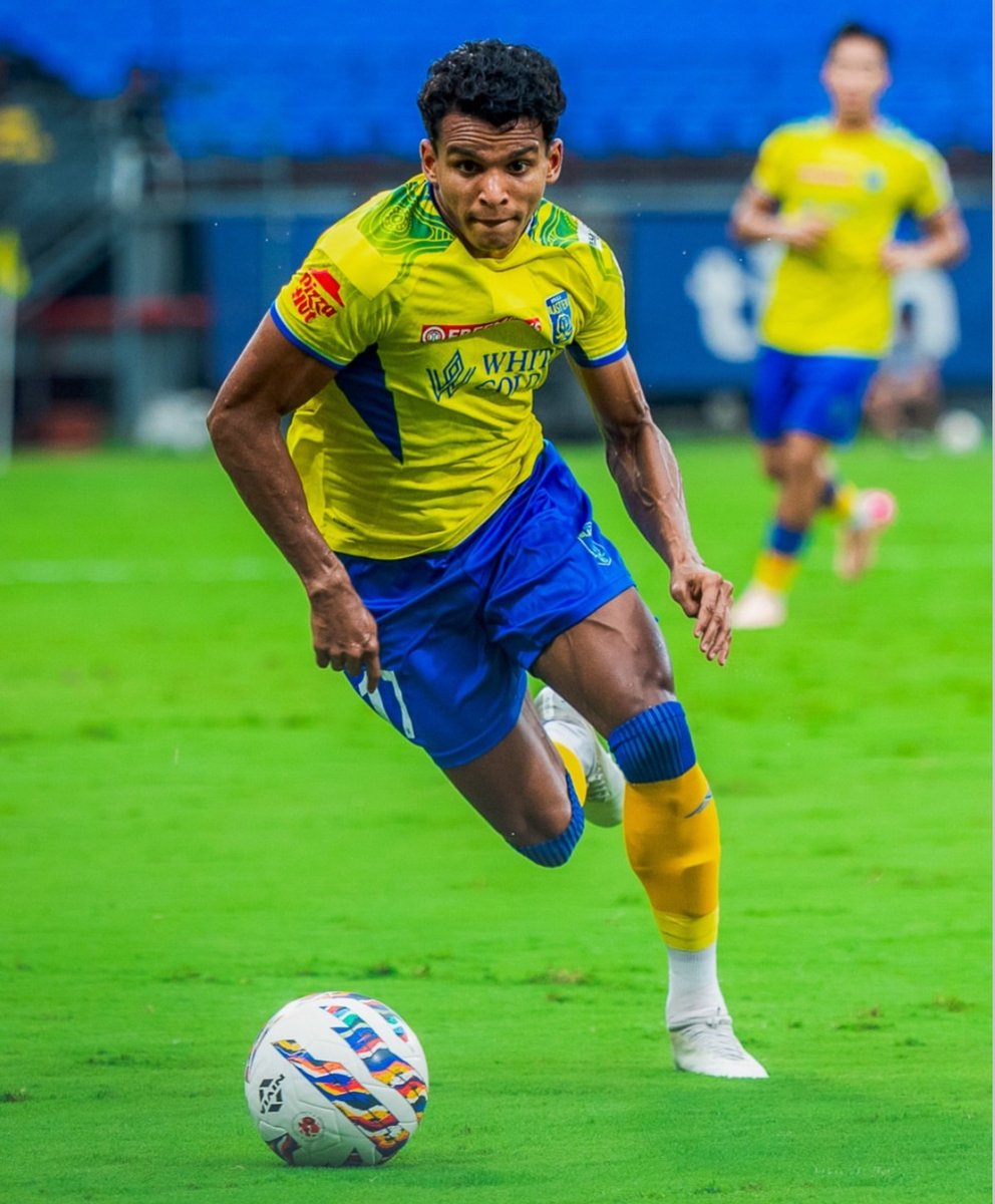 MarcusMergulhao's tweet photo. Odisha FC are back in action. The former Super Cup champions have completed the signing of promising winger Nihal Sudeesh from Kerala Blasters and Imran Khan from Chennaiyin FC. Good start for Odishaโฆ
#IndianFootball #ISL #Transfers #OFC https://t.co/I0FPj82Xk0
