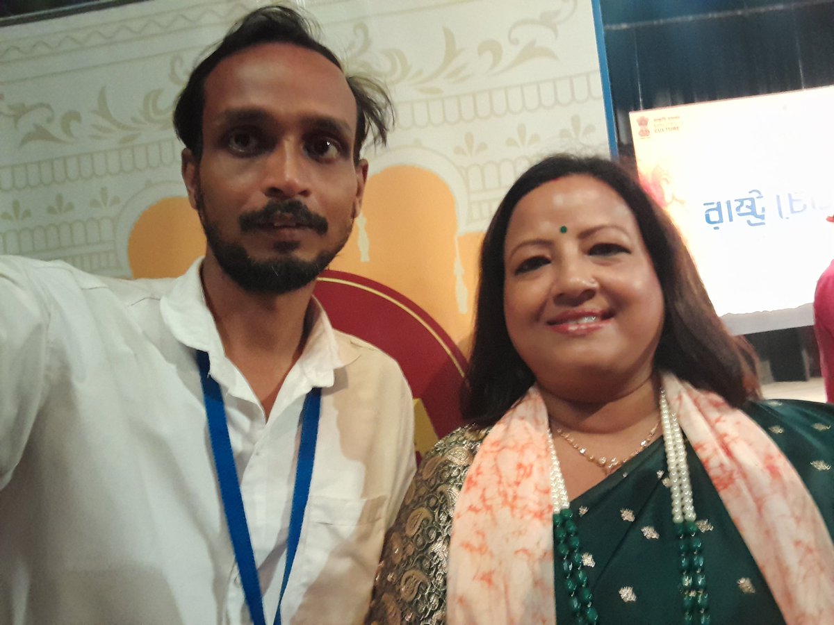 halderbabai973's tweet photo. আজ কলকাতার EZCC তে পূর্বাঞ্চবল সংস্কৃতি কেন্দ্র সংস্কৃতি মন্ত্রক, ভারত সরকার আয়োজিত রাষ্ট্র চেতনা উৎসব ২০২৬ এ আমন্ত্রিত ছিলাম।

@PapiaAdhikary8 @BiswapriyaR @SayantanBJP @TrollDilipGhosh https://t.co/3QChN0QVAn