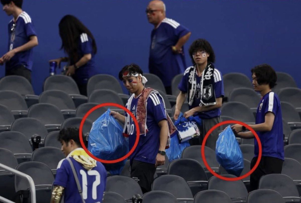 DirMegamedia's tweet photo. GRAN LECCIÓN DEL MUNDIAL | “Enseñanzas de Japón y Noruega para construir un país mejor”. Reflexión de Carlos R. Menéndez Losa. “Si el orgullo que provoca un triunfo futbolístico pudiera traducirse en una exigencia permanente de mejores gobiernos, instituciones más fuertes, respeto al Estado de derecho y mayor participación ciudadana, aprovecharíamos mejor nuestra gran capacidad para unirnos en torno a un propósito común. Japón y Noruega muestran que sí es posible”: https://t.co/yf5tpgci4q #DY101
