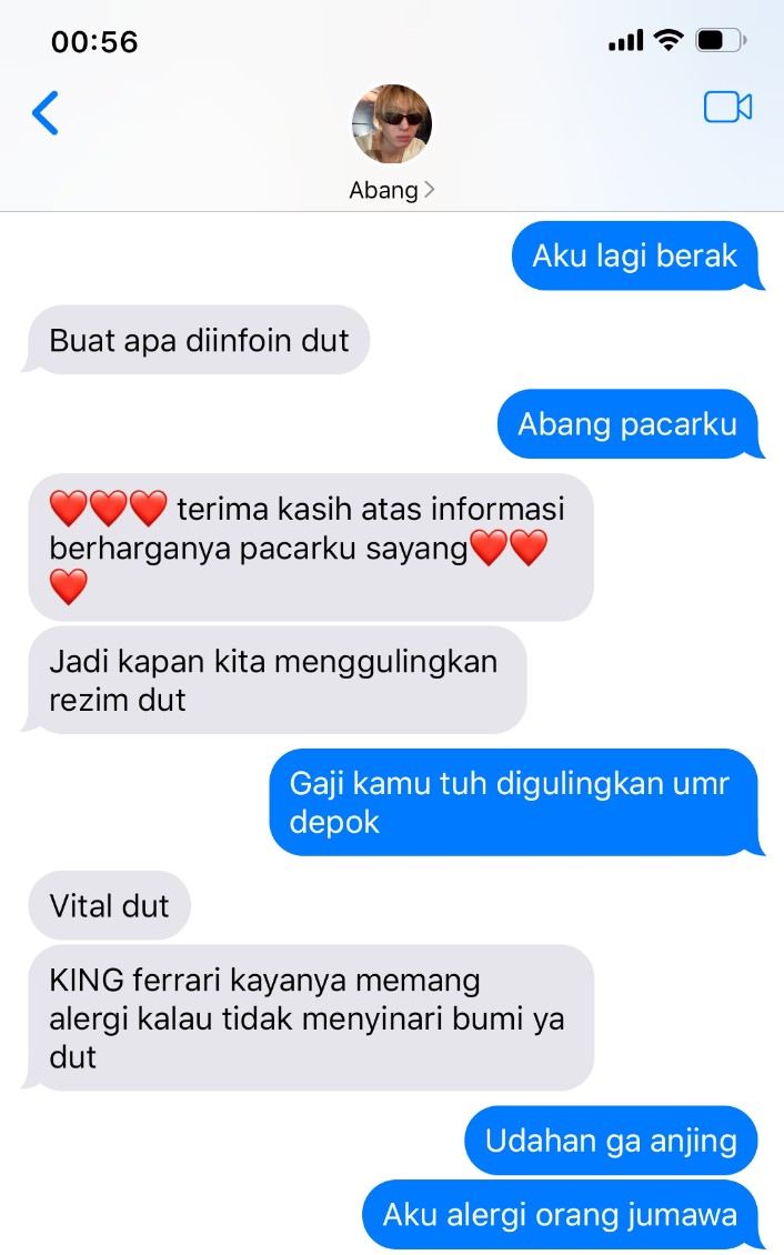 adik tweet media