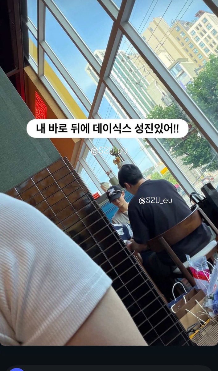 ParkBangLeader's tweet photo. How lucky.. getting to eat Mexicali food with Sungjin.. :( https://t.co/fMs0TV71lU