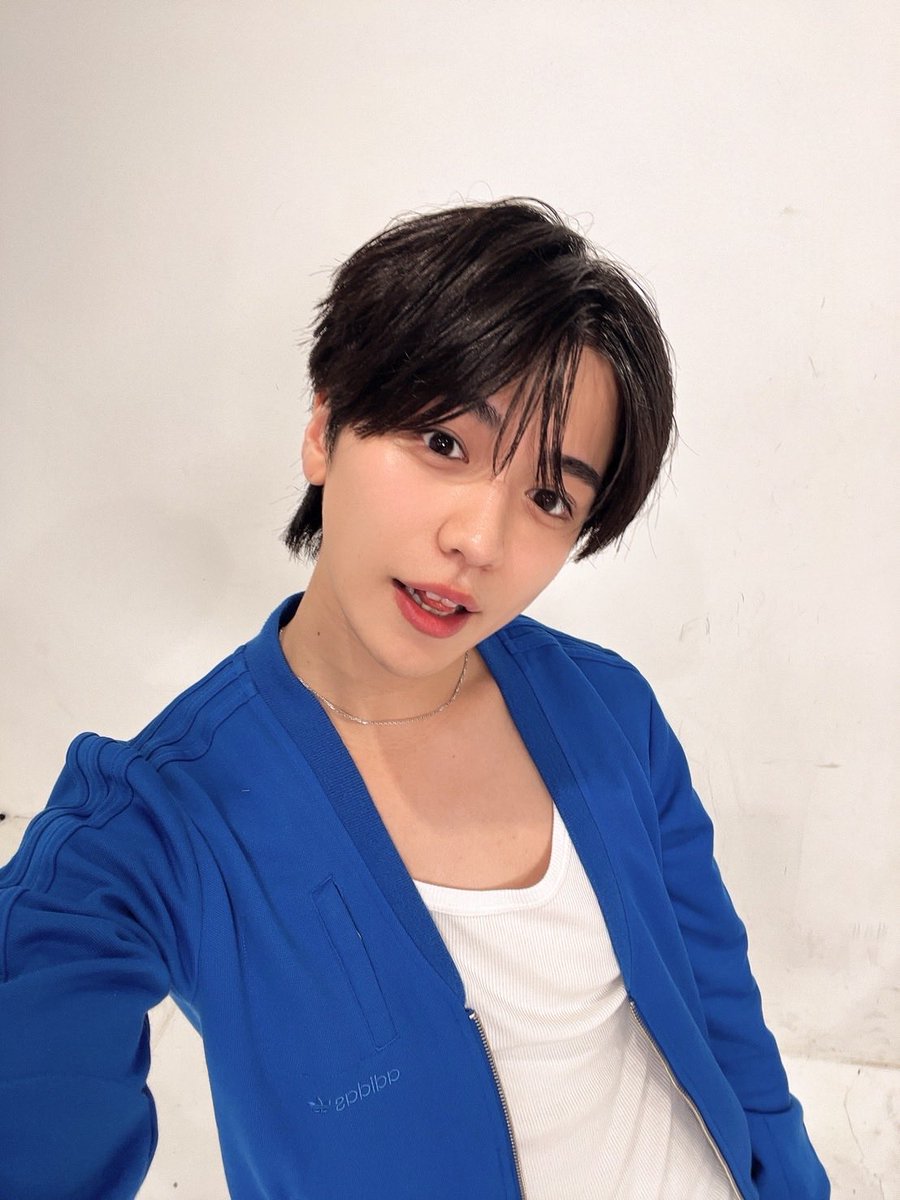 issei_lvls's tweet photo. 髪の毛たくさん切っちゃった！
ちなみにこのアウターワンコイン笑 https://t.co/7vWjig5Cv1