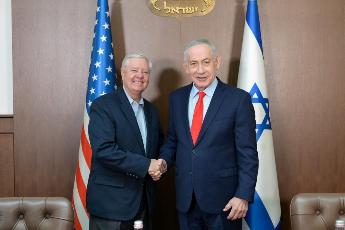 pslnational's tweet photo. Graham has been among the Senate's strongest supporters of unconditional U.S. military aid to Israel, defending massive arms transfers even as Israel has carried out repeated assaults on Gaza that have killed tens of thousands of Palestinians and destroyed civilian infrastructure.

"Do whatever the hell you have to do."