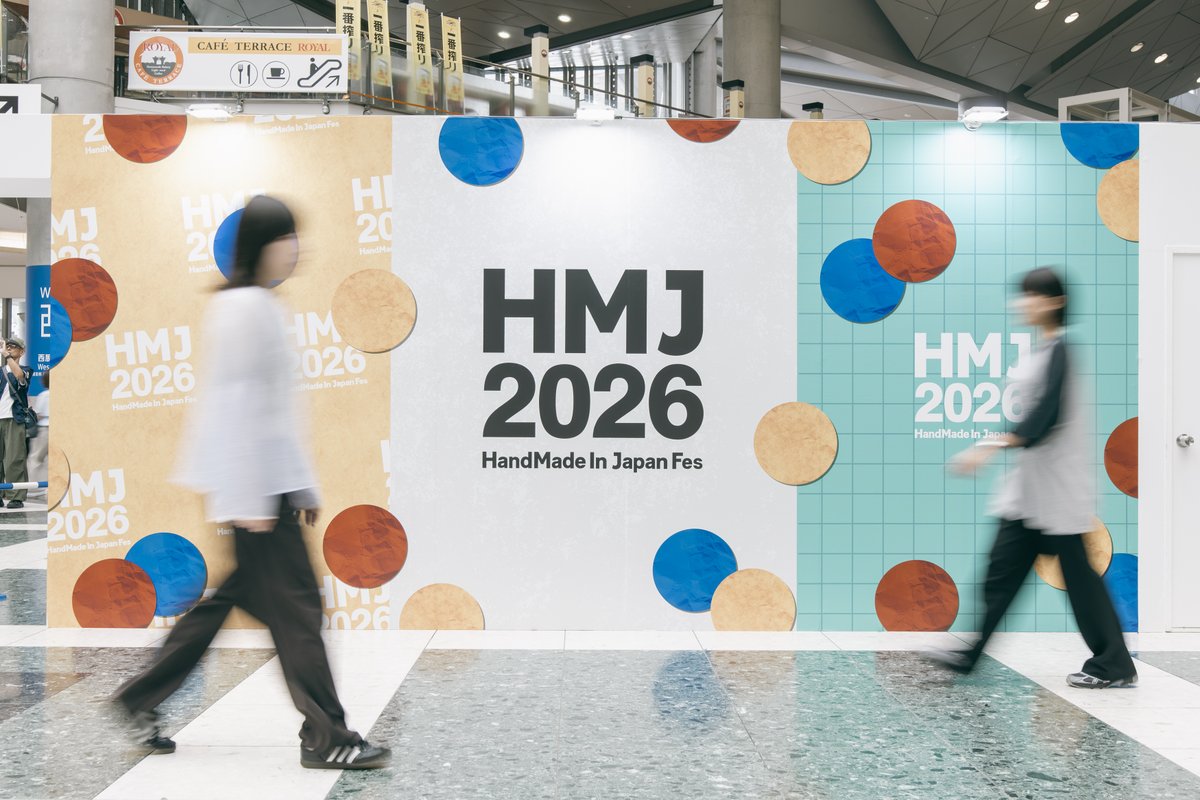hmj_fes's tweet photo. HandMade In Japan Fes’ 2026（HMJ）、本日をもって閉幕しました。

朝早くから、日本全国、そし���海外からも本当にたくさんの皆さんにお越しいただきました。

年々高まる熱気とあふれる笑顔に応えたい。その一心で、これまで大切にしてきたHMJらしさはそのままに、新しい取り組みにも力を注ぎながら、この日を迎えました。

HMJで過ごした時間が、皆さまの心に残るものとなっていたら嬉しく思います。

ご来場いただきました皆さま、出展クリエイターおよびアーティストをはじめ、HMJに関わってくださったすべての皆さまに、心より感謝申し上げます。

そして、今年はいよいよHMJ初の全国展開がスタート！
12���12日（土）・13日（日）には、インテックス大阪で初開催。この東京で生まれた熱気を、そのまま大阪へお届けします。

さらに東京ビッグサイトでは、来年3月20日（土）・21日（日）に「HandMade In Japan Fes’ 春（2027）」を開催します。

いつもとは違う季節となりますが、またこの場所で皆さまにお会いできることを楽しみにしています。
次は大阪で。そして、春のHMJでお会いしましょう！

引きつづき、Creemaでよき作品との出会いをお楽しみください。
→ https://t.co/PHguPd9Uiv