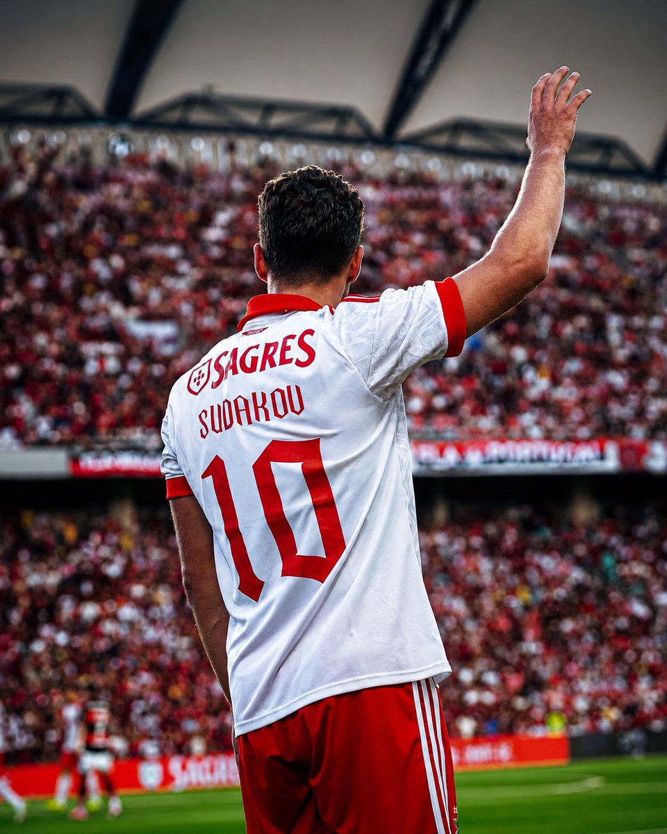 plusbenfica's tweet photo. 📲 Sudakov: “Por vezes, as maiores vitórias não aparecem no marcador. Cinco meses depois, estou finalmente de volta a jogar sem dor. Tinha muitas saudades desta sensação. É apenas um passo, mas um passo muito importante.” https://t.co/25S9zlQdBr