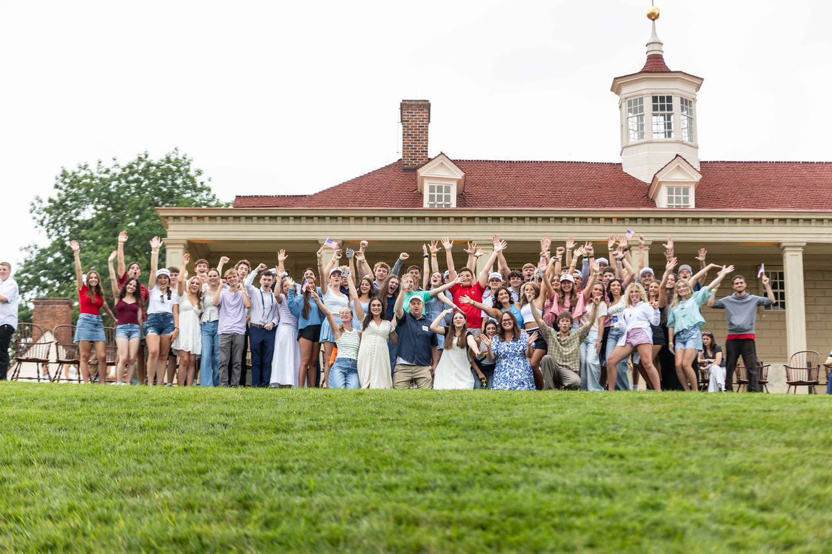 maseface32's tweet photo. The South showed out for Chapter Leadership Summit! 

So proud of these students who work tirelessly everyday to preserve and continue Charlie’s Legacy 🇺🇸🎤

@TPUSA @tpusastudents https://t.co/aim3Kaxy1o