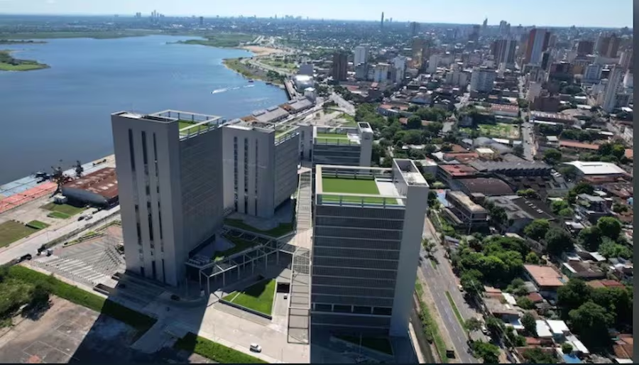santiagasu's tweet photo. 💪🇵🇾Paraguay lidera el clima económico de la región por encima de Brasil y Argentina
📍Paraguay tendrá un crecimiento de su economía del 4,2% este año

https://t.co/84ItAGQwlO https://t.co/Hhm3C82h2y