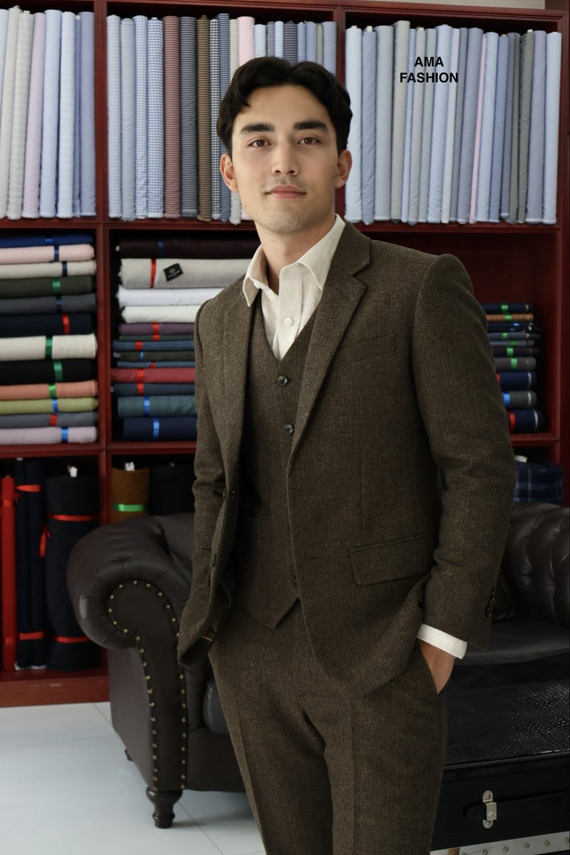 tailorpattaya's tweet photo. The best place to get custom suits in Pattaya. #Amafashion #ama #tailor #pattaya #customtailor #Thailand #pattayatailor https://t.co/rycZnKZEQp