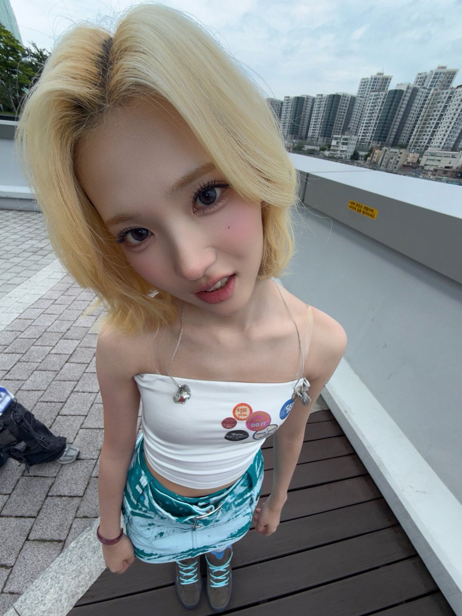 nowyuna_'s tweet photo. 이거 하투하 유행인가요 https://t.co/NFHlLSpIie