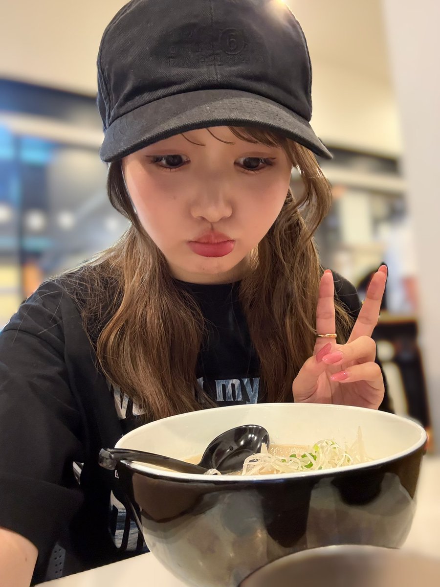 fujisawa_riko's tweet photo. 🍜いぇーーーーーーい🍜 https://t.co/uGUw3toQq5