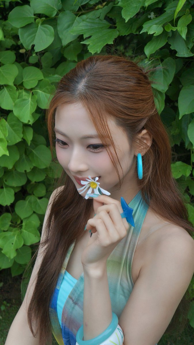 rxukxa's tweet photo. 260712 위버스 포스트 #루카

자꾸 혼자 웃음이 나 ☺︎ https://t.co/t6EpFBaS1E