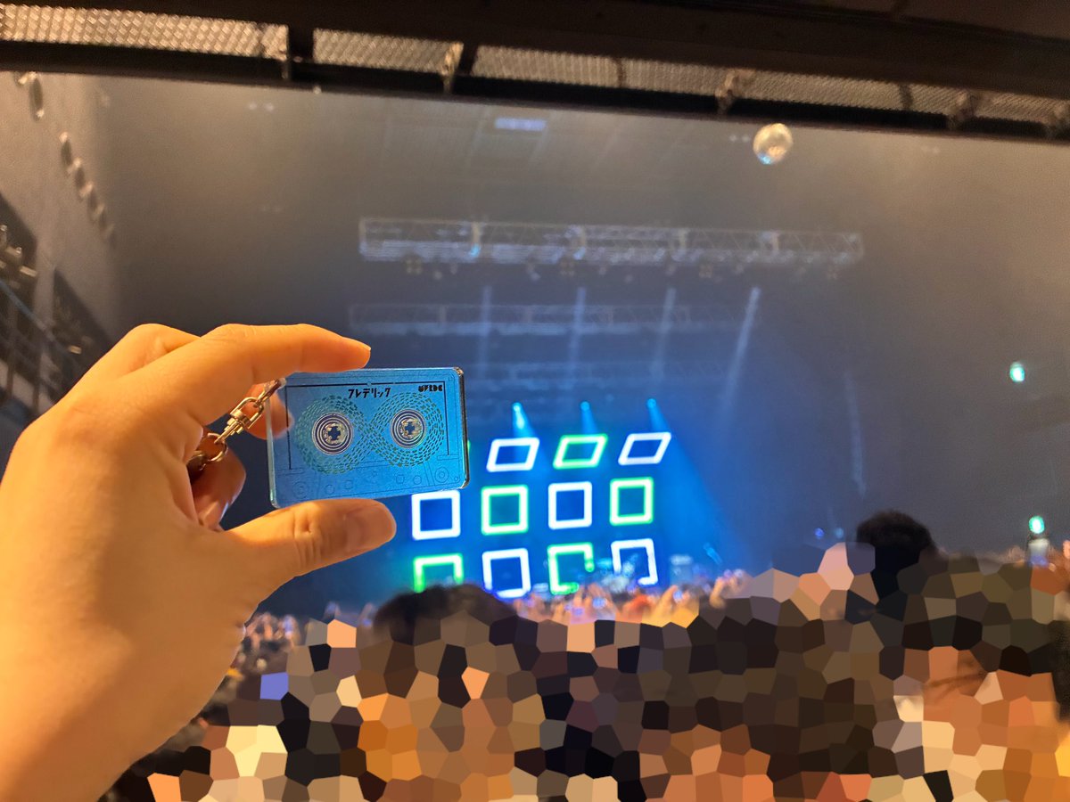 apple_7728's tweet photo. 写真撮るの下手くそすぎて笑えてきた😇
頑張ってみたけど手前にピント合わせるのって難しいよね😌
#フレデリック
#04LS 
#UMIMOYASU https://t.co/YmisnyD3Hb