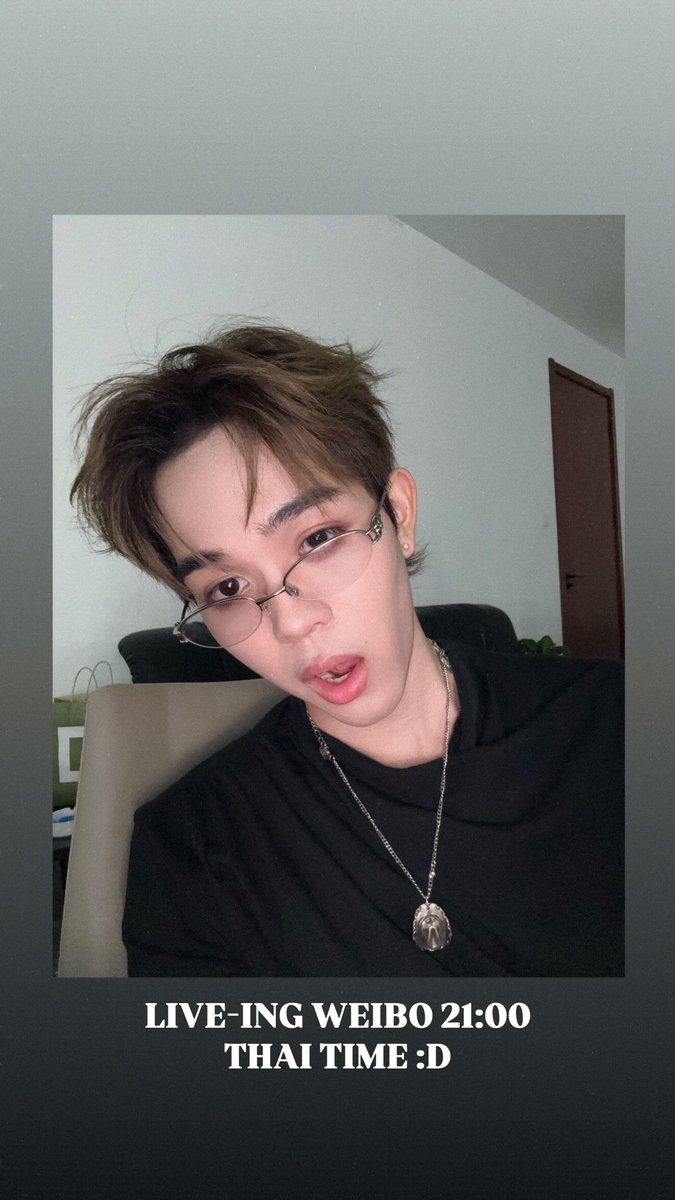 thio_official's tweet photo. THI-O LIVE ON WEIBO 22.00 (TH TIME) ❤️🌻

#THIOTHAMM 
#NexT1DE_THIO 
#NexT1DE https://t.co/3pkVJGSRSs