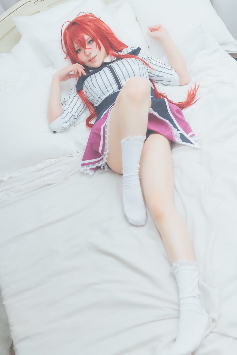 Na_to0__0's tweet photo. ハイスクールDxD
リアス・グレモリー Cosplay

───────────────

  「あなたの望むことを、
                   私に教えてくれる？」

───────────────

 #cosplay https://t.co/KnOlmw2PVa