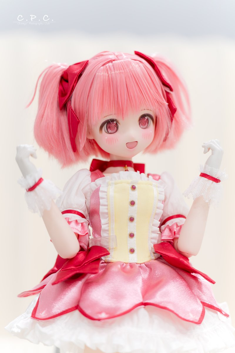 noel_der_vglwde's tweet photo. 最近、懐が寂しいこともあって買いたいモノを決めておらず、一番の目的がこの「まどか」を見に行くことだったりしてました。生で見られたの感激🥰
ウィッグも衣装も自作というのだからすんごい😇
僕の撮影ﾁｶﾗでは魅力を伝えきれぬ🥹🥹🥹
#アイドール東京77 https://t.co/S5kYAlGB2S