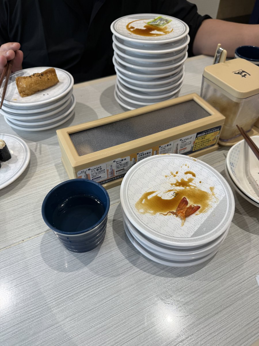 よしき tweet media