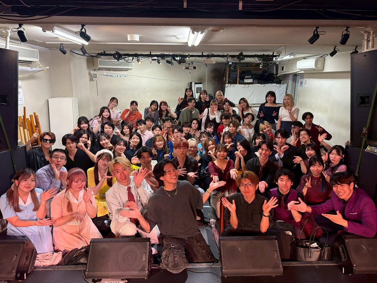 Nexis_live's tweet photo. ✦ ┈┈┈ ✦ ┈┈┈ ✦ ┈┈┈ ✦ ┈┈┈ ✦

           『Nexis』  終演しました！

         出演してくれた同期のみんな、
             ご来場いただいた皆さん、
            ありがとうございました！

今後ともNexisをよろしくお願いします！

✦ ┈┈┈ ✦ ┈┈┈ ✦ ┈┈┈ ✦ ┈┈┈ ✦ https://t.co/xi4b1h3L98