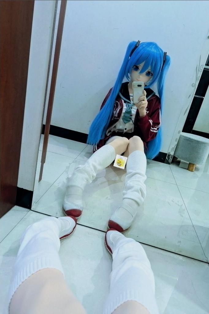 DKN1225's tweet photo. 你好呀！
#kigurumi
#初音ミク https://t.co/l3ATzGEkww
