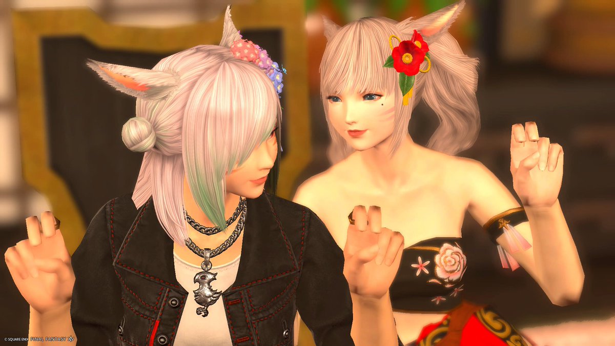 Kalmia_6201's tweet photo. そして #OASIS_ff14 でめるるちゃんのお席！
推しはアイドル、程よい距離感を！！
これは家訓ですね……よい家訓でございます。
楽しいお話いっぱい！嬉しいかな！！
そして営業終了後に無理言ってハピバのにゃこちゃんにプレゼント！！渡せてよかった～！無理言ってすみませんでしたあああっ！！ https://t.co/pISofdyIsm